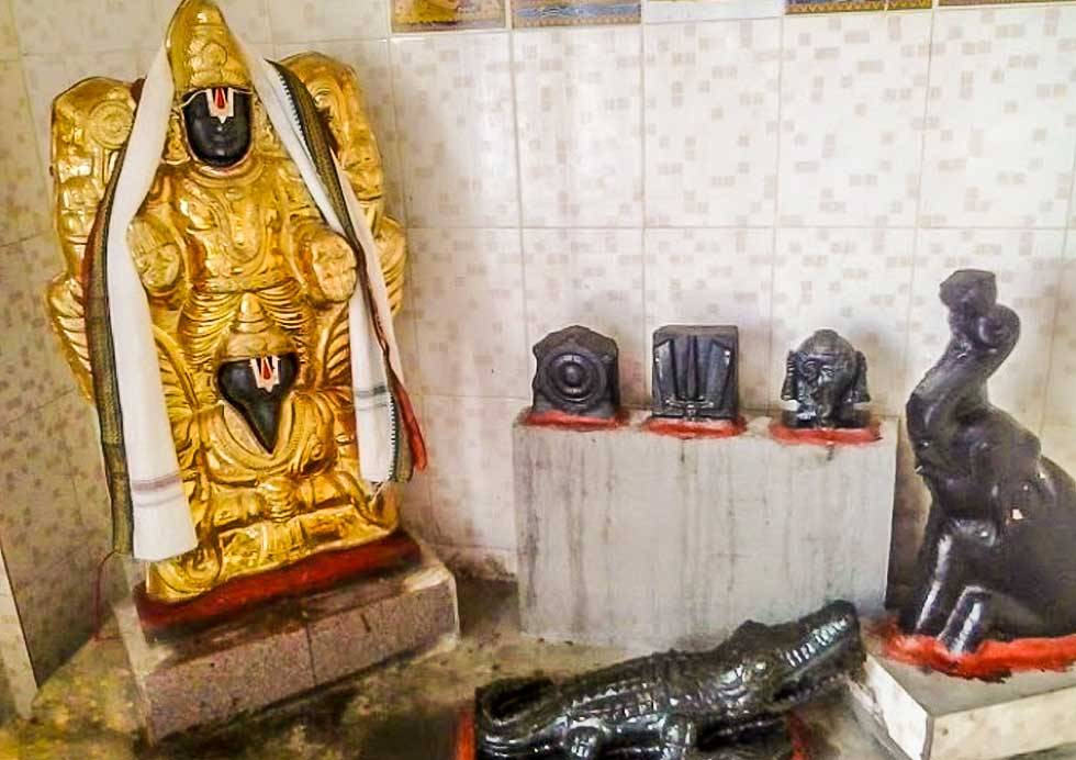 Gajendra Varadha Temple-1