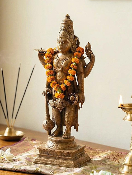 Small Copper Statue Of Chaturbhuj Vishnu